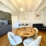 Апартаменты Chic Riverside 3-room Next To San Niccolo Флоренция