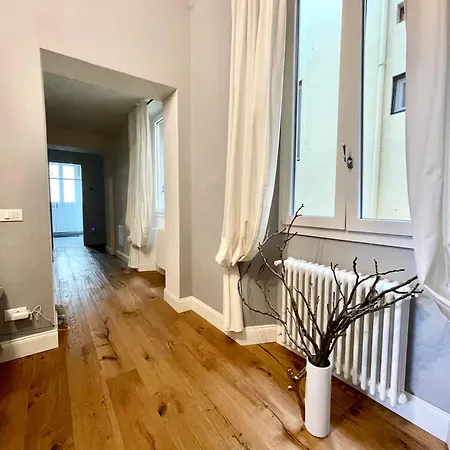 Appartamento Chic Riverside 3-room Next To San Niccolo Firenze
