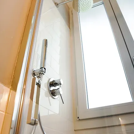 Appartamento Chic Riverside 3-room Next To San Niccolo Firenze