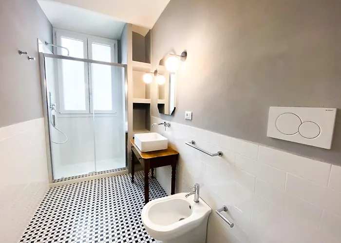 Chic Riverside 3-room Next To San Niccolo * 피렌체